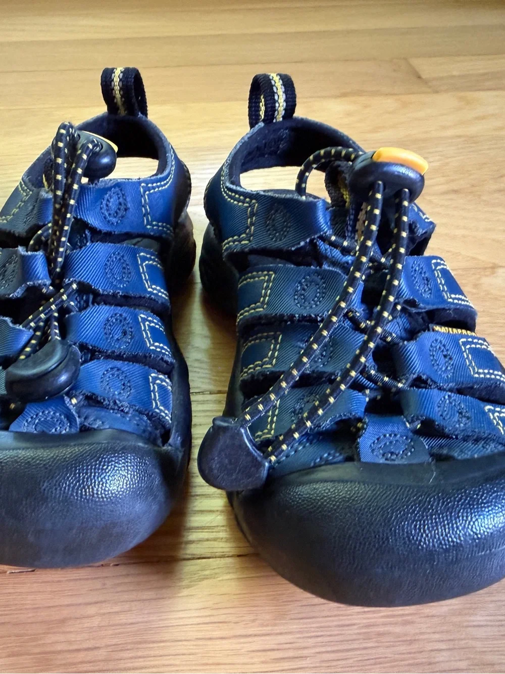 Keen Newport Water Sandals- size 9 (toddler/young child)